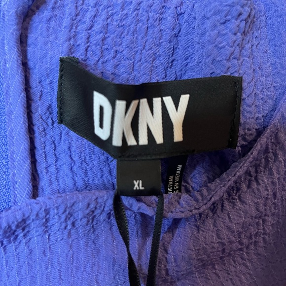 DKNY Tank Top, NWT Size XL - Picture 5 of 9
